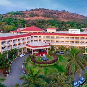 The Lagoona Resort